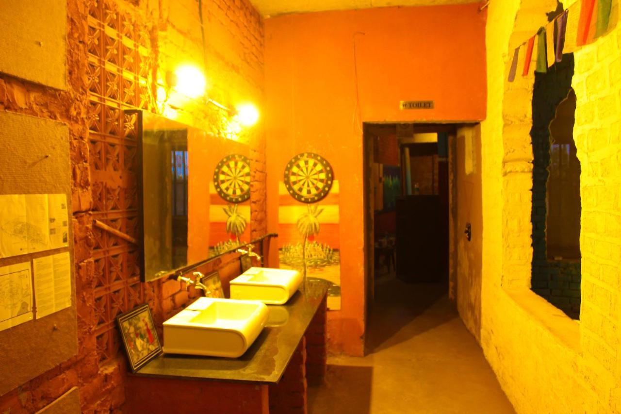 มูสตาเช ปุษกร Hostel พุชการ์ ภายนอก รูปภาพ
